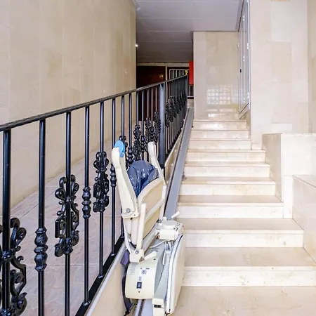 Monserrate Id176 * تورّيفيِخا