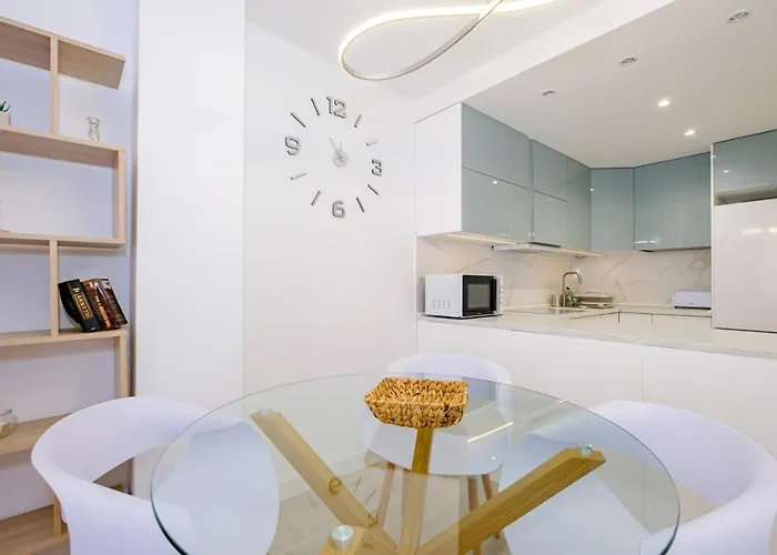 Monserrate Id176 Torrevieja