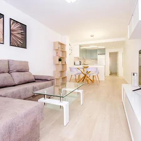 아파트 Monserrate Id176